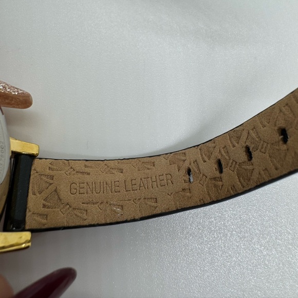 Ted baker bow watch🎀 - Picture 9 of 10